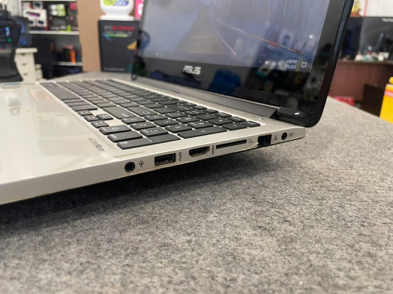 Laptop Cảm ứng Asus TP500LA - 15.6" FHD / I5-5200U / 8G / 256GB