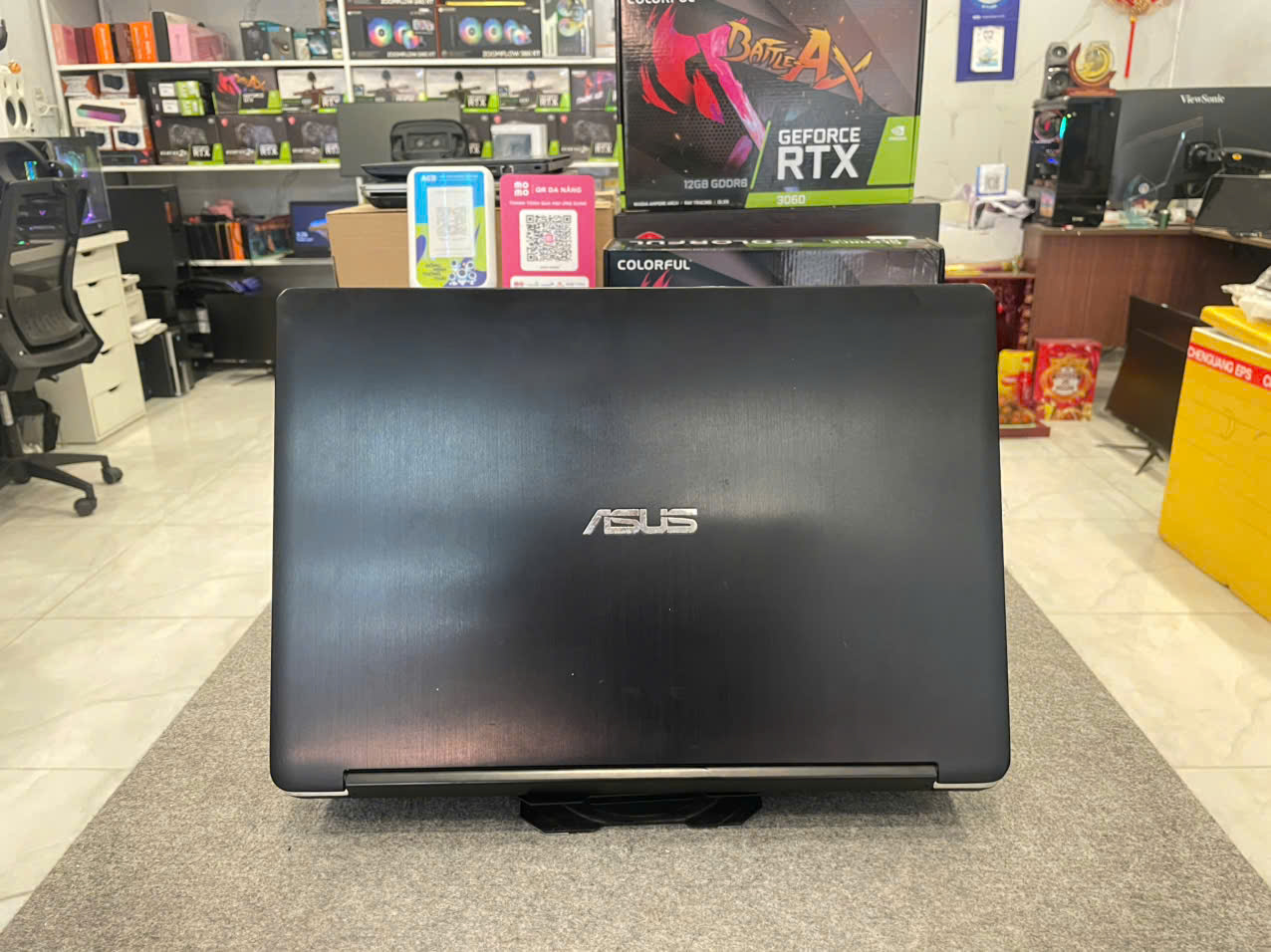 Laptop Cảm ứng Asus TP500LA - 15.6" FHD / I5-5200U / 8G / 256GB