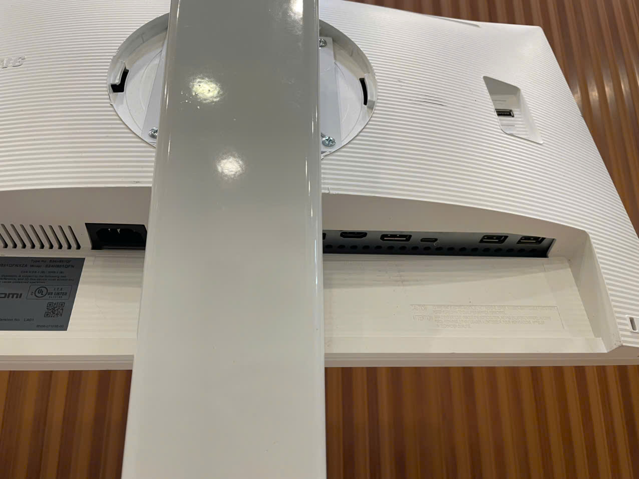 Màn hình 2K Samsung S24 H851QFN - 24 Inch - QHD / 60Hz / 5ms (+ Kèm Arm White NEW)