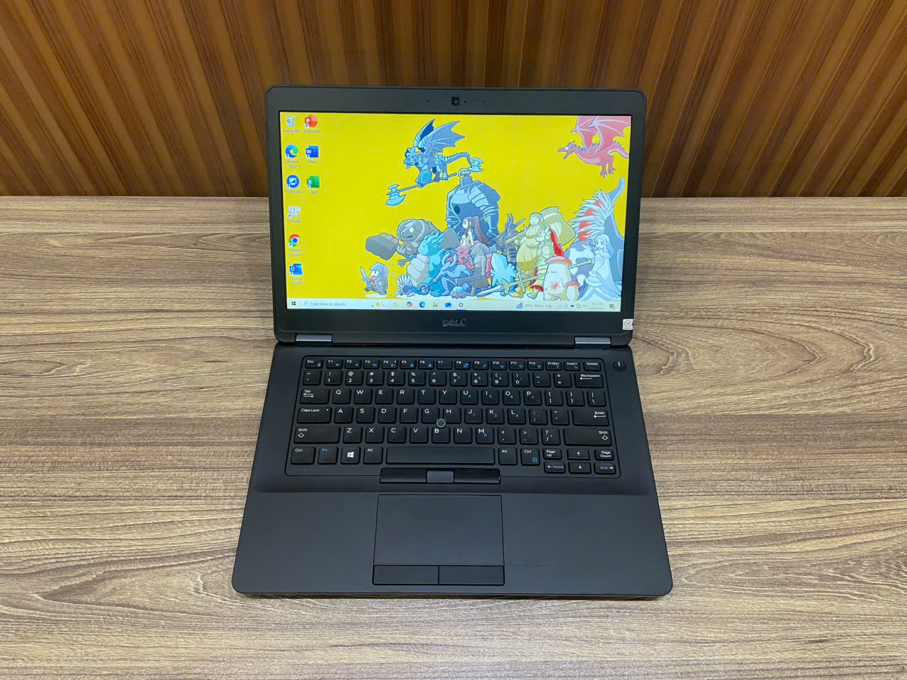 Laptop Dell Latitude 5470 _ 14" FHD / i7-6600U / 16G / 256G