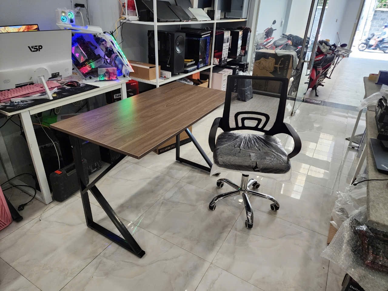 Combo Bàn Gaming K + Ghế xoay VP - Hàng Chất lượng New