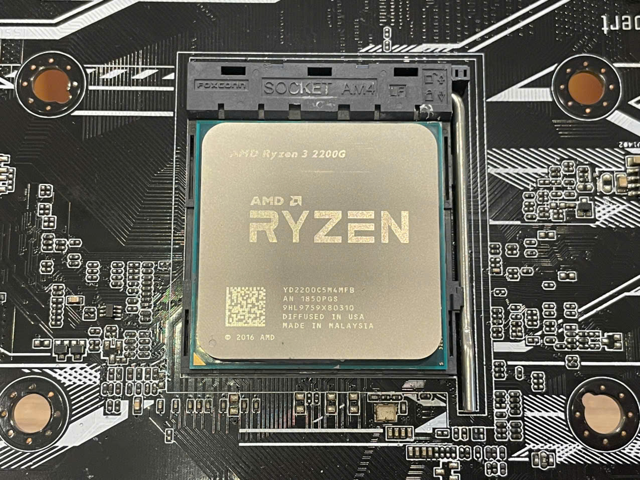 COMBO Mainboard Prime A320M-K ASUS / CPU Ryzen 3 2200U