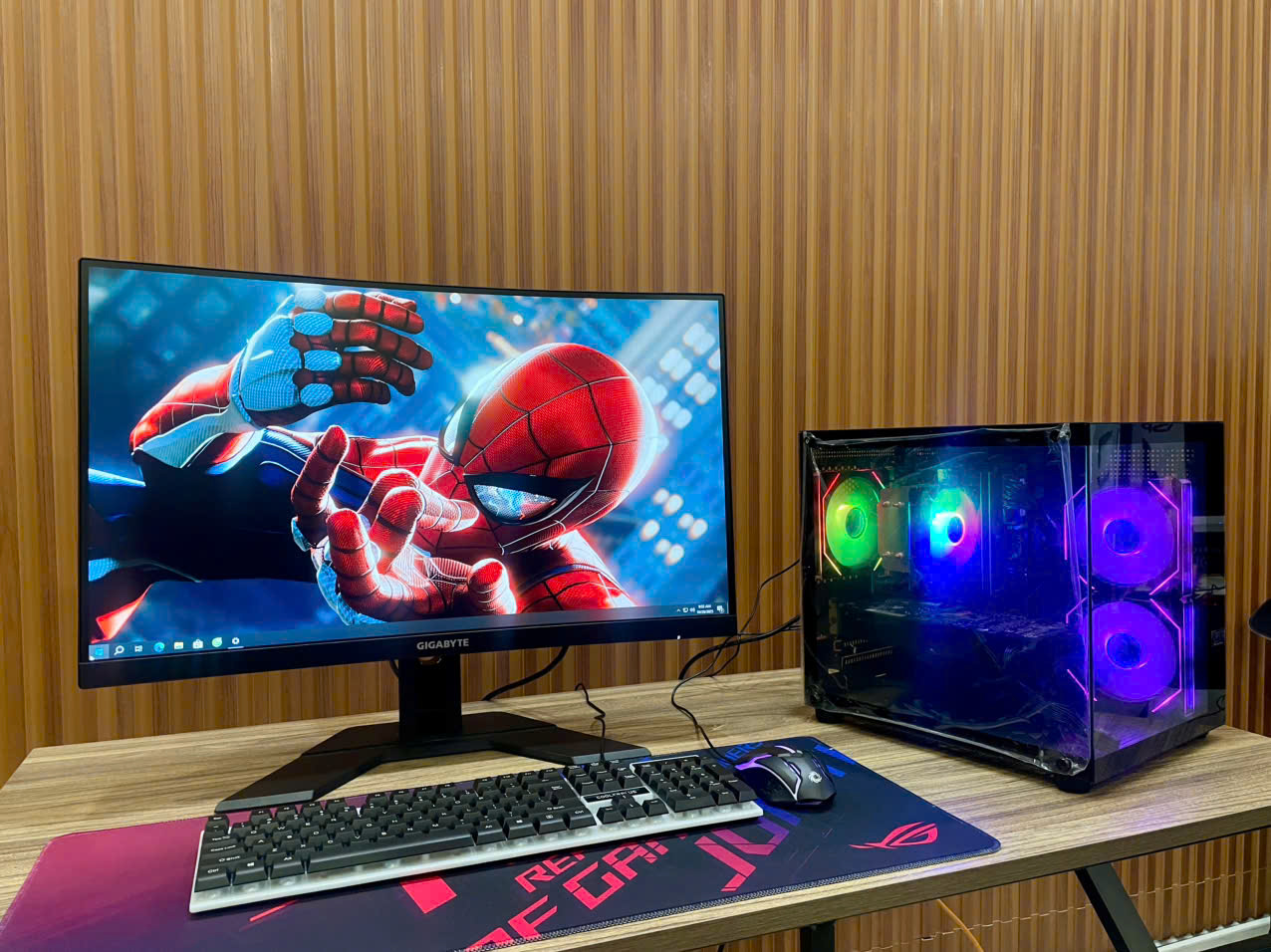 Màn hình Cong GIGABYTE G27FC - 27 Inch - 165Hz / FHD / VA / 1ms