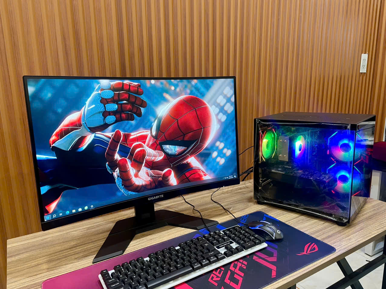 Màn hình Cong GIGABYTE G27FC - 27 Inch - 165Hz / FHD / VA / 1ms