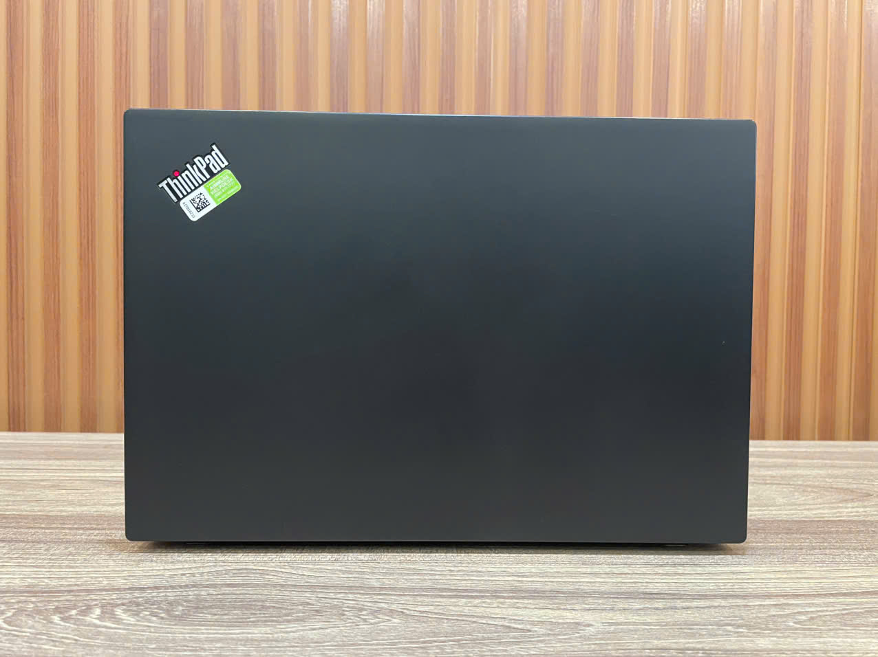 Laptop LENOVO ThinkPad T480s - 14" FHD / i7-8650U / 24G / 512G (Tạm hết hàng)