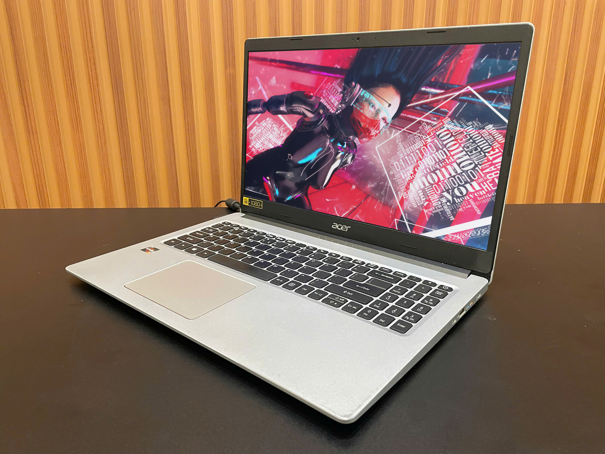 Laptop Acer Aspire 3 - 15.6" FHD / Ryzen5 3500U / 8G / 256G / VGA Gaming