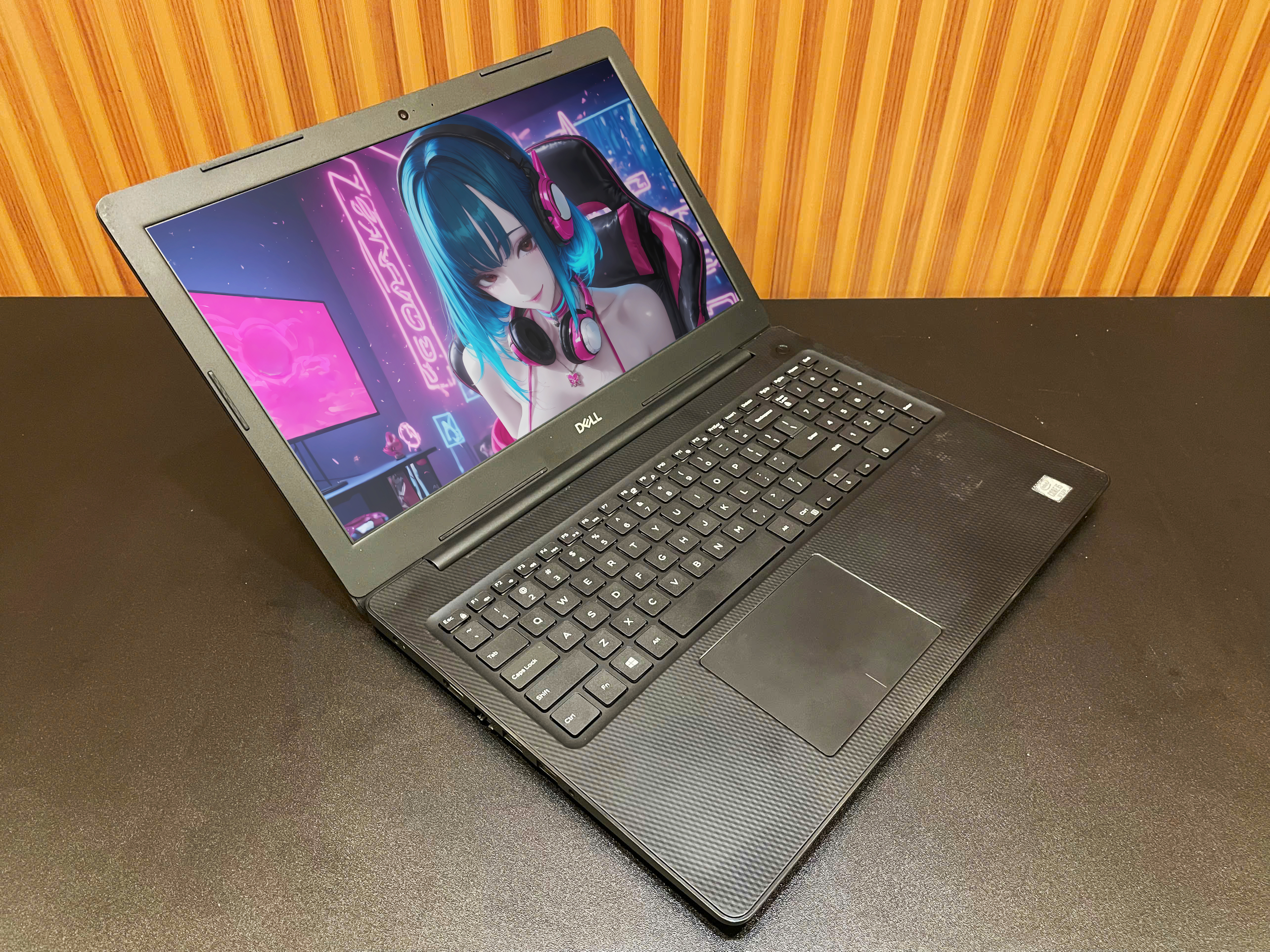 Laptop DELL Inspiron 15 3593 - 15.6" FHD / i5-1035G1 / 8G / 240G (Tạm hết hàng)