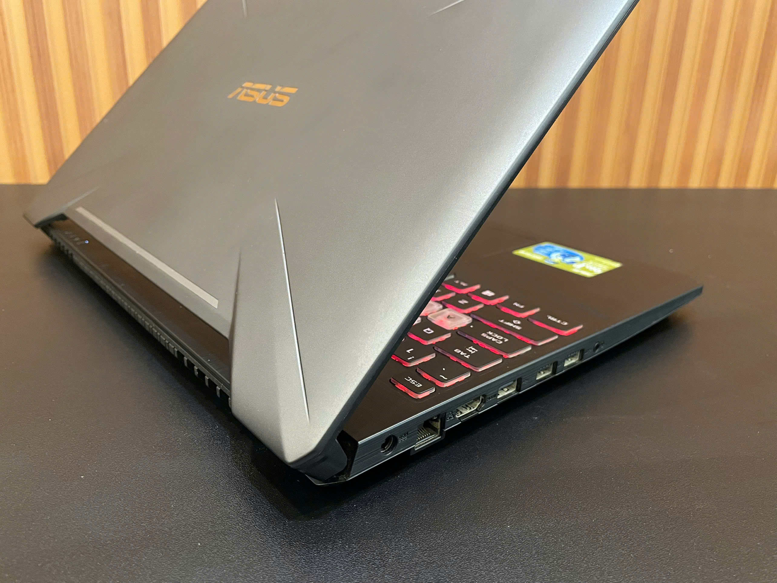 Laptop Gaming Asus TUF F5 - 15.6" IPS 120Hz / Ryzen 7 3750H / GTX 1660 Ti / 16G / 512G (2nd)