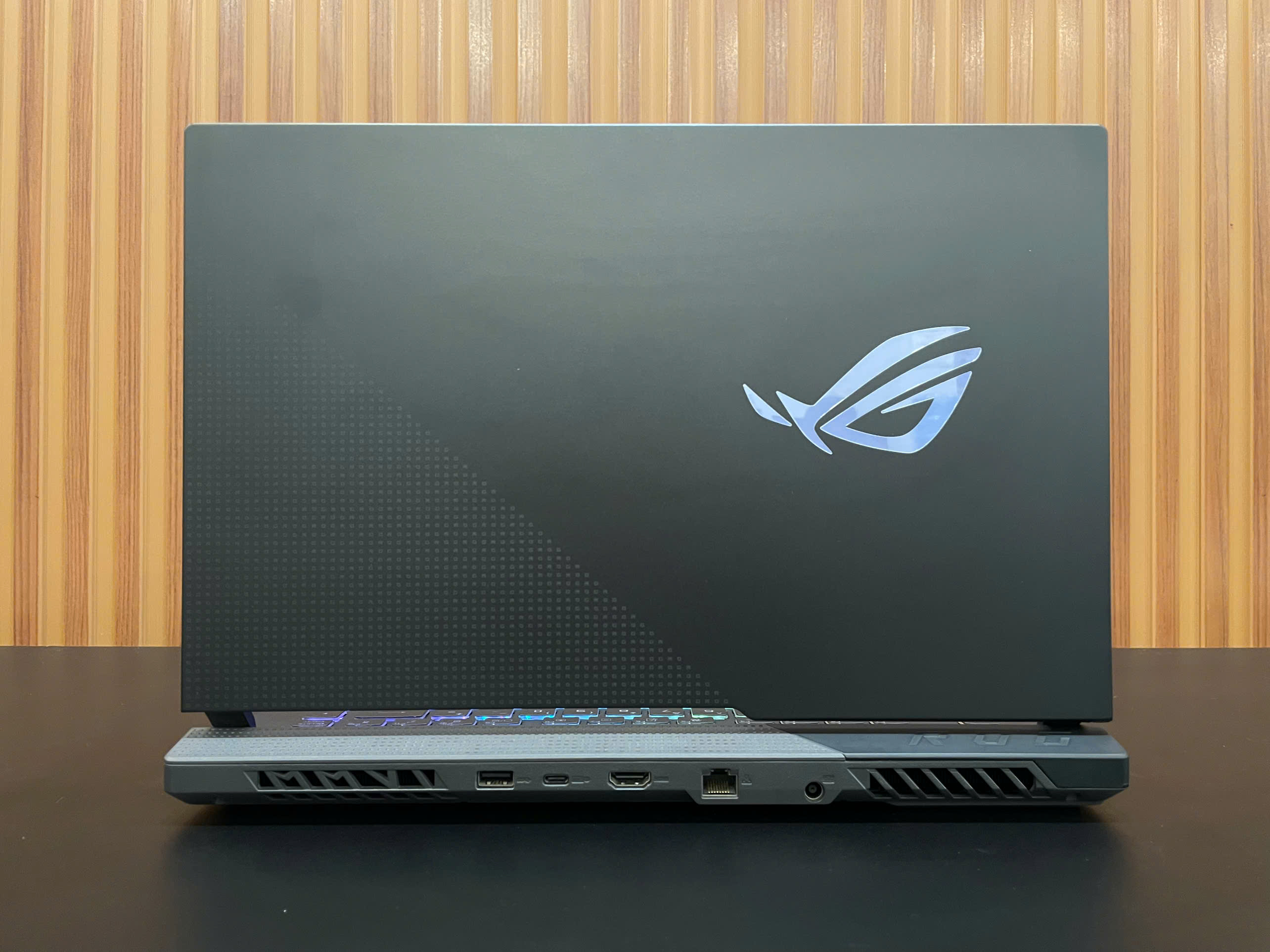 Laptop Gaming Asus ROG Strix G15 - 15.6" IPS 144Hz / Ryzen 7 4800H / RTX 3050 Ti / 16G / 512G (2nd)